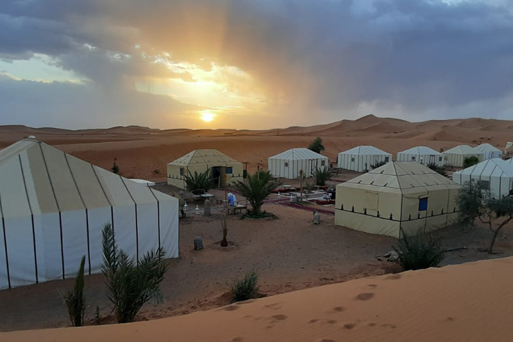 Fes Desert tours 2 days back to Fes